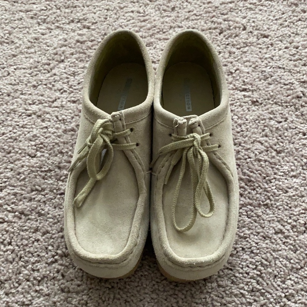 Beige Walloby Clark’s